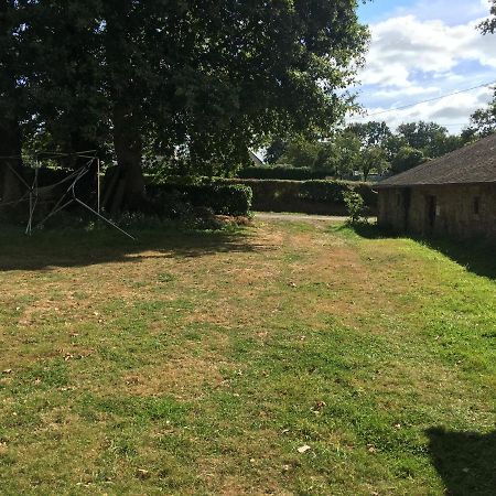 La Roulotte Chainoux Bains-sur-Oust Kültér fotó