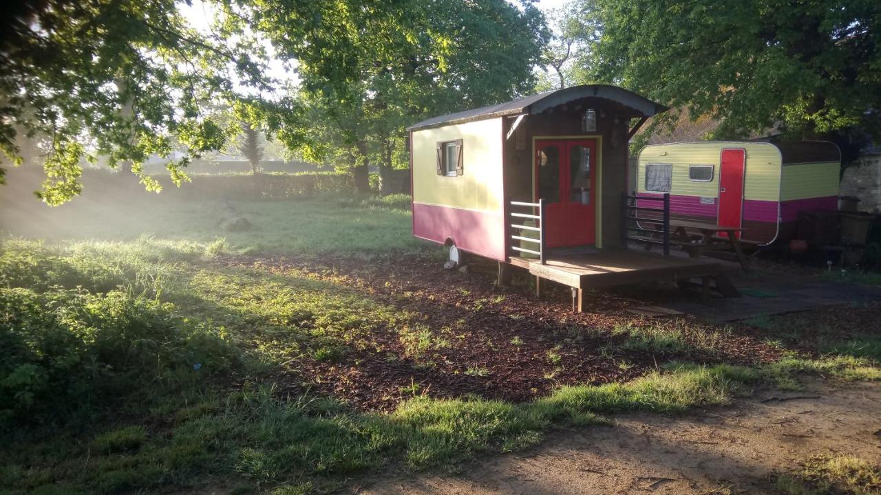 La Roulotte Chainoux Bains-sur-Oust Kültér fotó