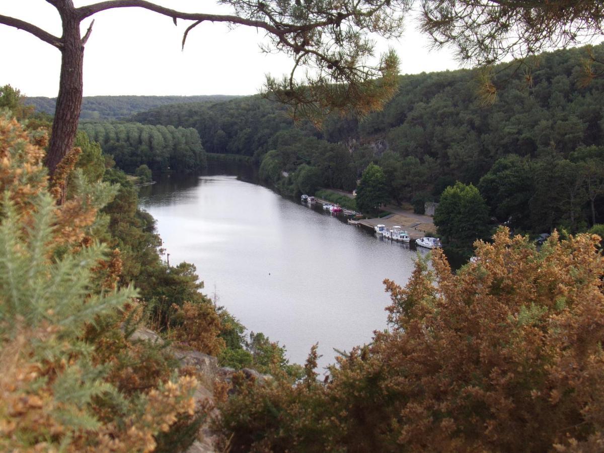La Roulotte Chainoux Bains-sur-Oust Kültér fotó